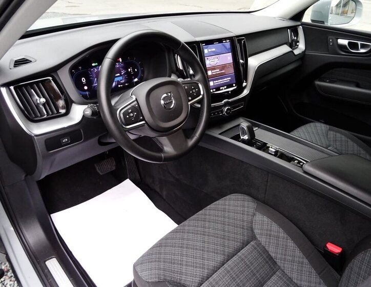 Volvo XC60 SUV 2,0 l 145 kw