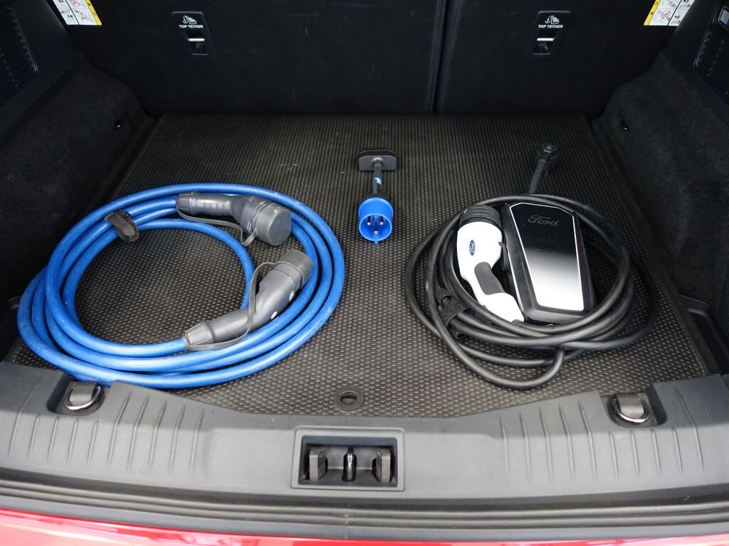 Ford Mustang Mach-E SUV / Terénní 0,0 198 kw