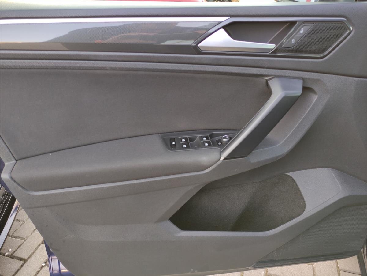 Volkswagen Tiguan SUV / Terénní 2,0 l 110 kw