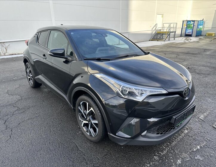 Toyota C-HR 1