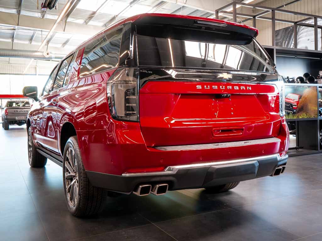 Chevrolet Suburban SUV / Terénní 6,2 l 313 kw
