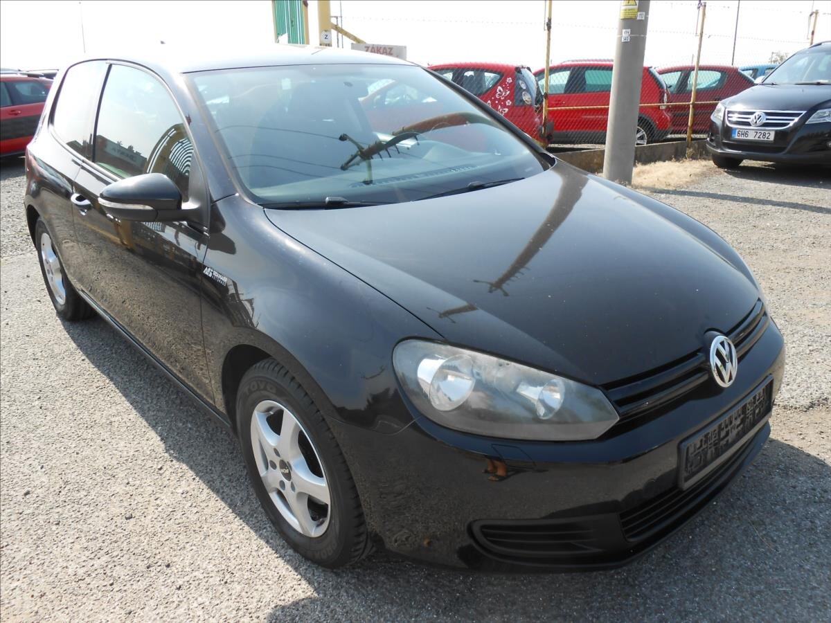 Volkswagen Golf Hatchback 1,6 l 77 kw