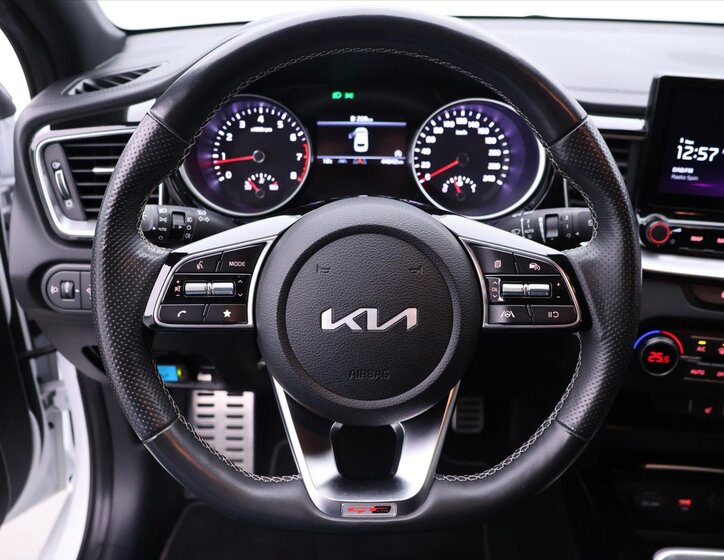 KIA ProCeed Hatchback 1,5 l 117 kw