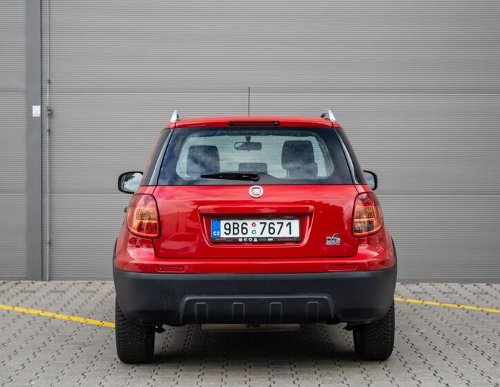 Fiat Sedici 6