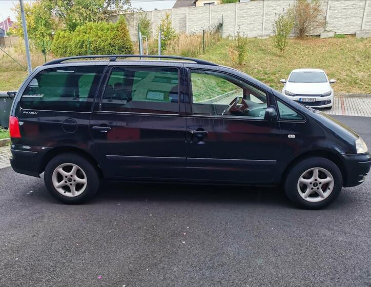 Volkswagen Sharan 5