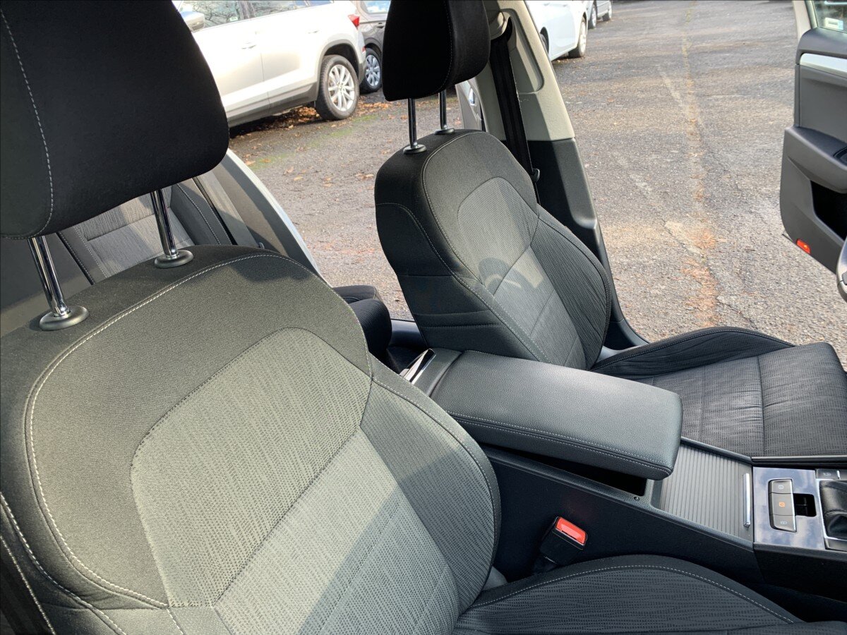 Škoda Superb Kombi 2,0 l 110 kw