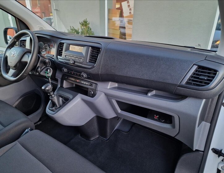 Toyota ProAce Verso MPV 2,0 l 106 kw