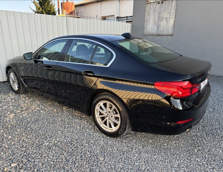 BMW Řada 5 11