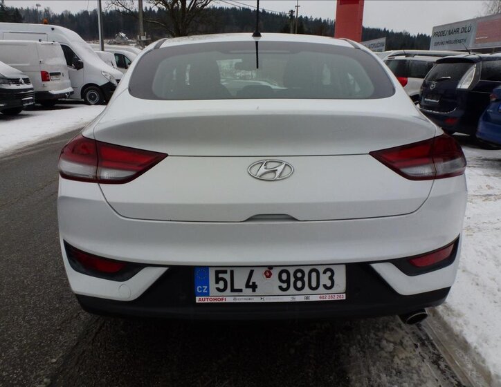 Hyundai i30 Hatchback 998,0 88 kw