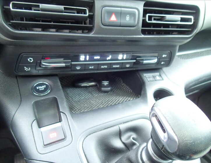 Citroën Berlingo MPV 1,5 l 96 kw