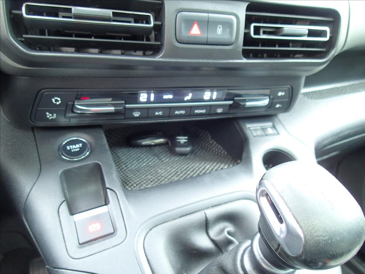 Citroën Berlingo MPV 1,5 l 96 kw