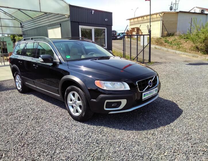 Volvo XC70 3