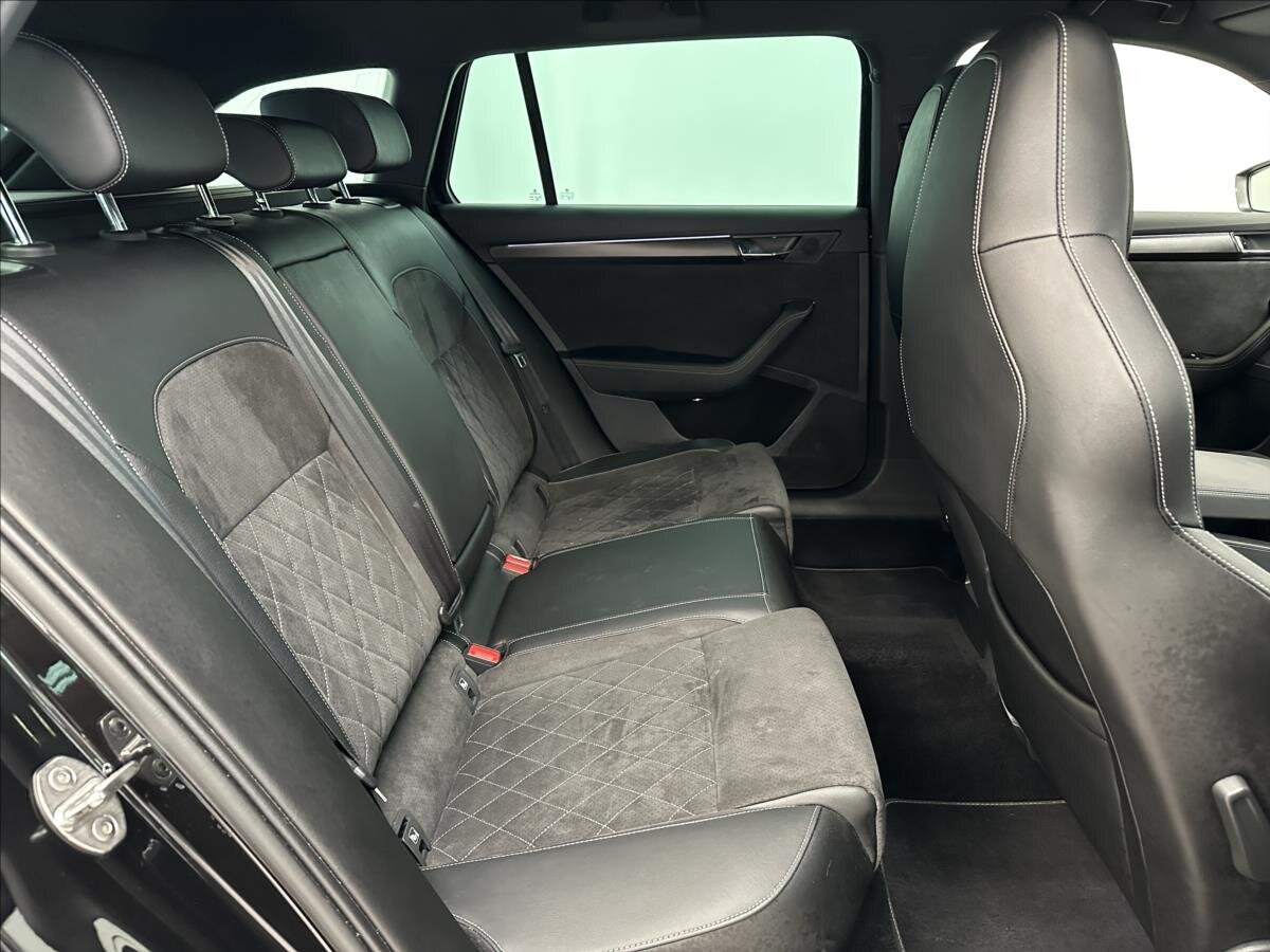 Škoda Superb Kombi 2,0 l 147 kw