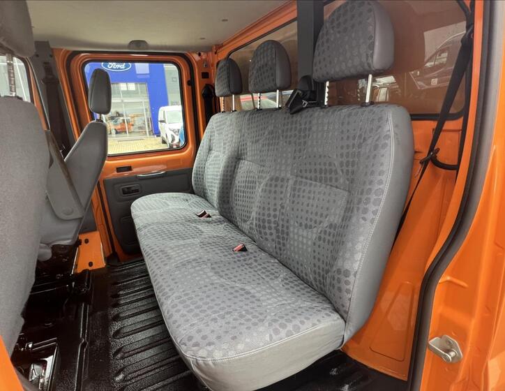 Ford Transit 13