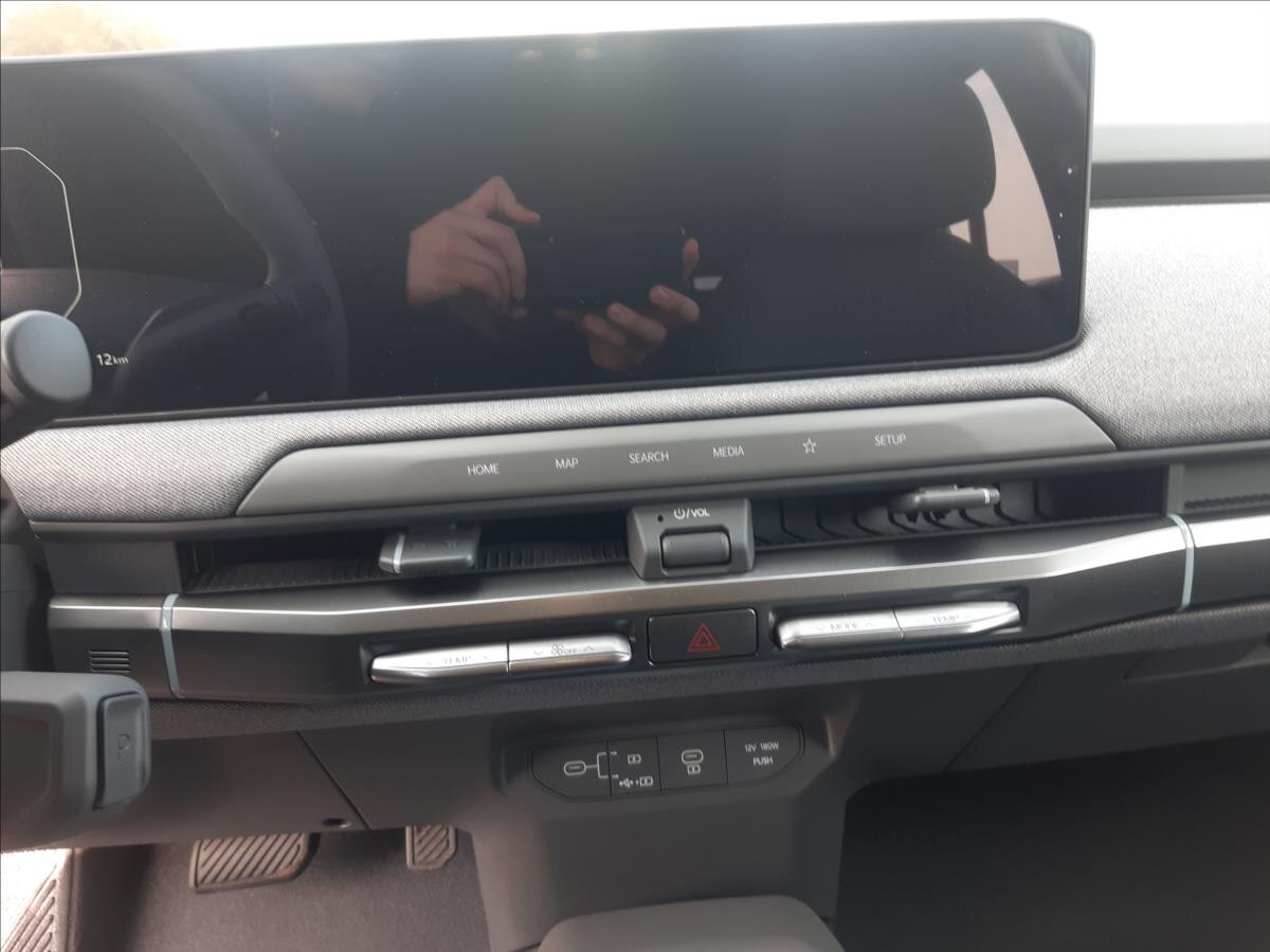 KIA EV3 SUV / Terénní 0,0 150 kw