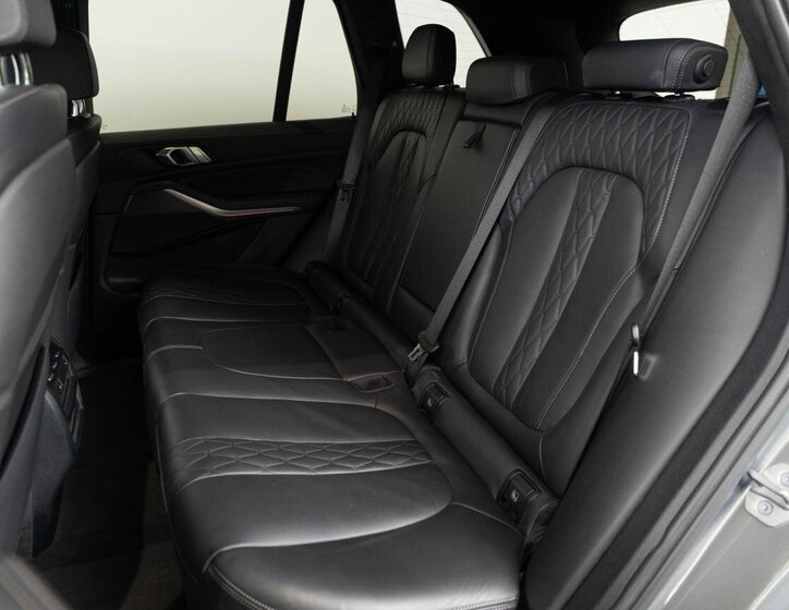 BMW X5 SUV / Terénní 3,0 l 210 kw