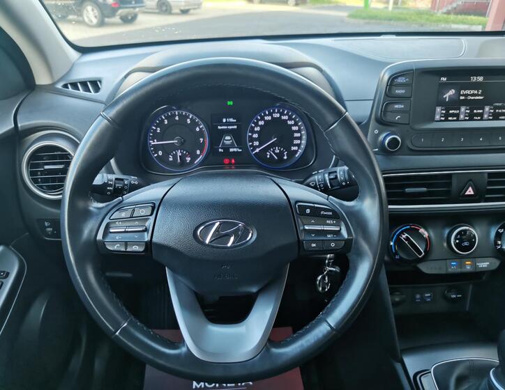 Hyundai Kona 11