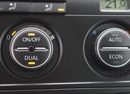 Volkswagen Touran Kombi 1,4 l 103 kw