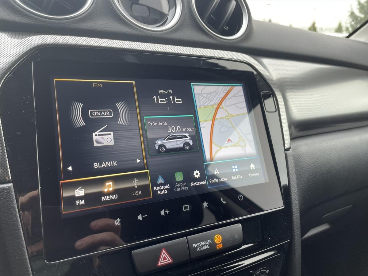 Suzuki Vitara SUV 1,4 l 81 kw