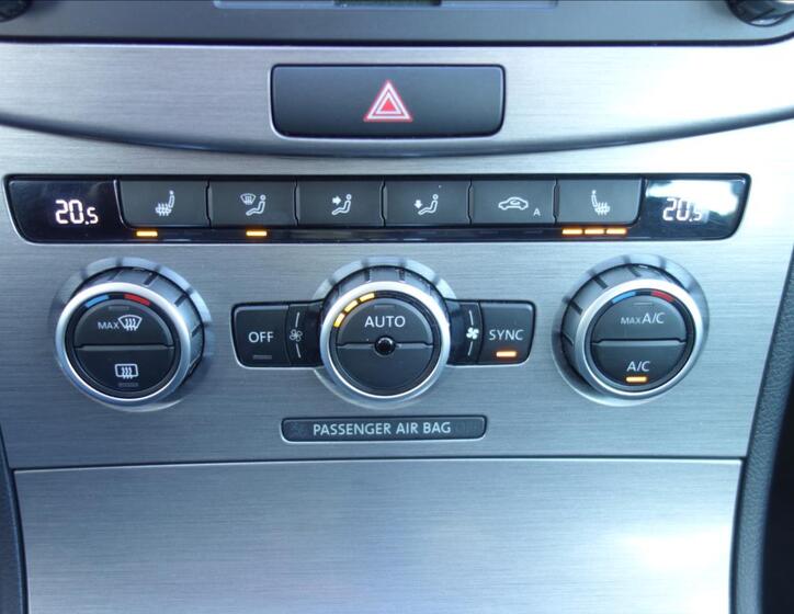 Volkswagen Passat 22