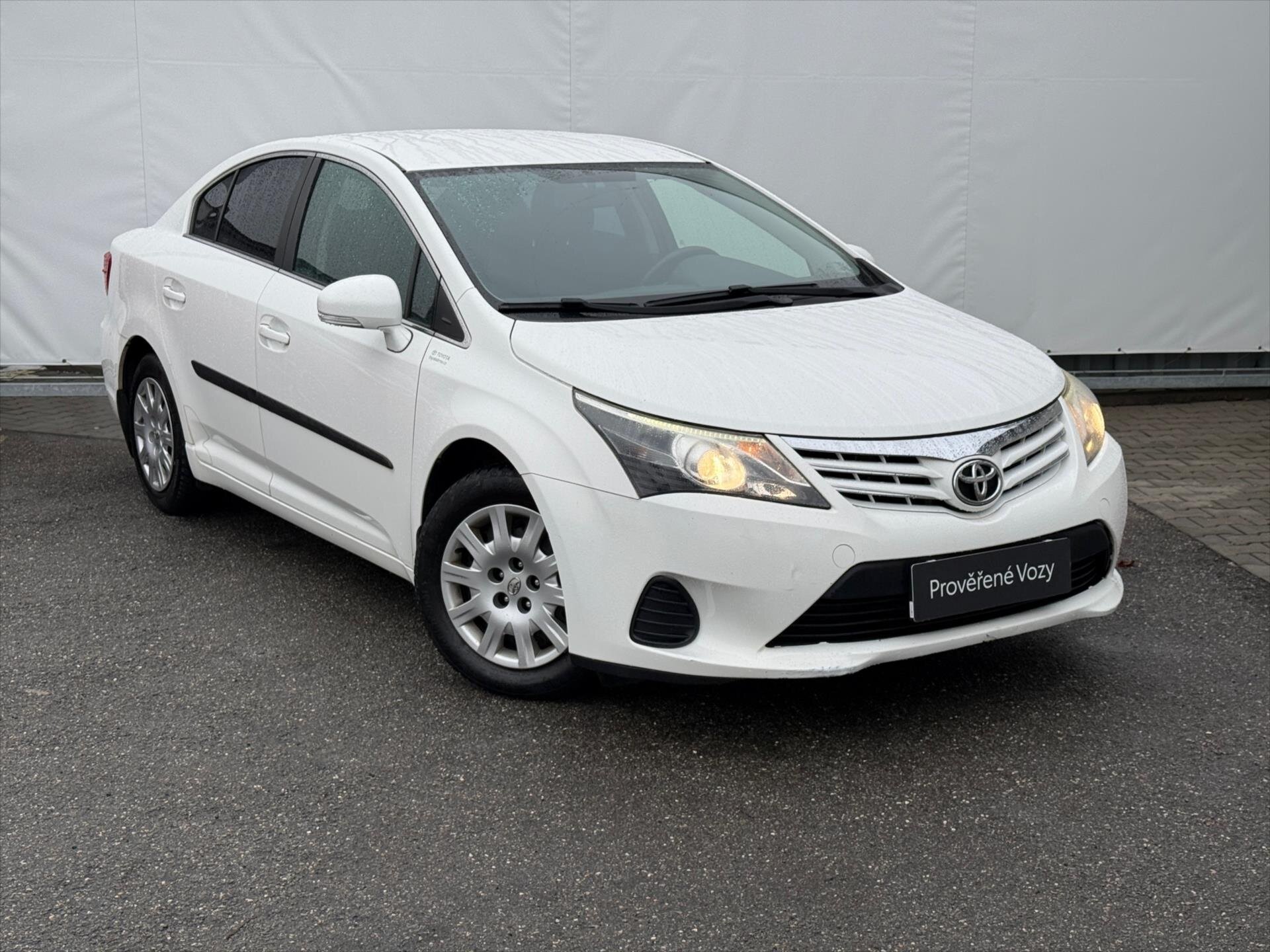 Toyota Avensis Sedan 1,6 l 97 kw