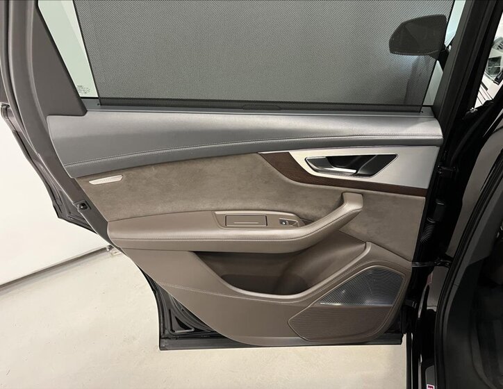 Audi SQ7 SUV / Terénní 4,0 l 320 kw