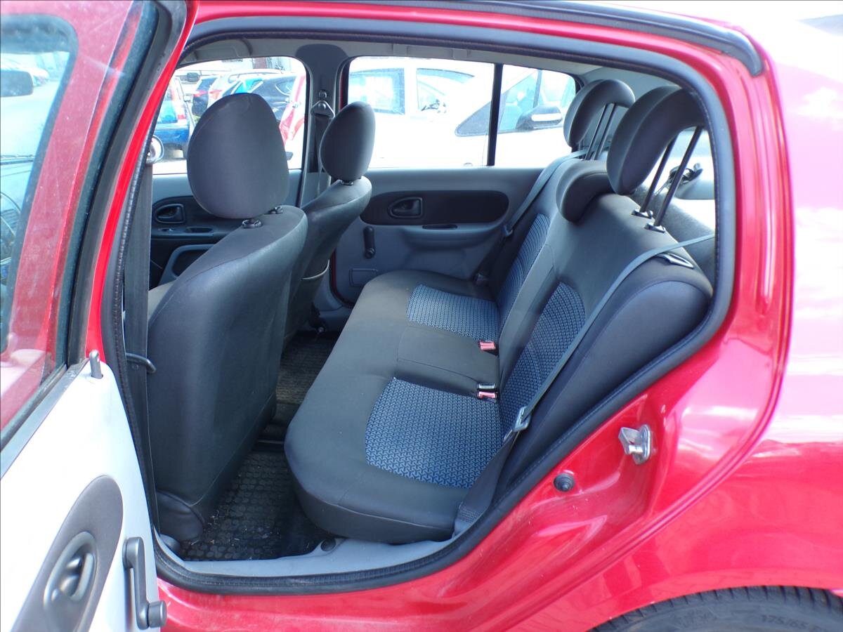 Renault Thalia Sedan / Limuzína 1,1 l 55 kw