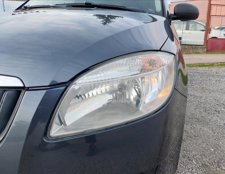 Škoda Fabia Hatchback 1,2 l 44 kw