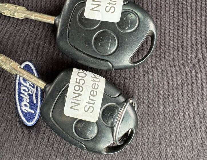 Ford Streetka Kabriolet 1,6 l 70 kw