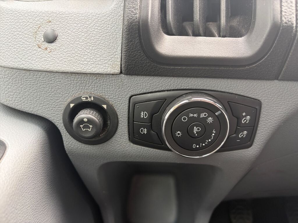 Ford Transit Skříň 2,0 l 96 kw