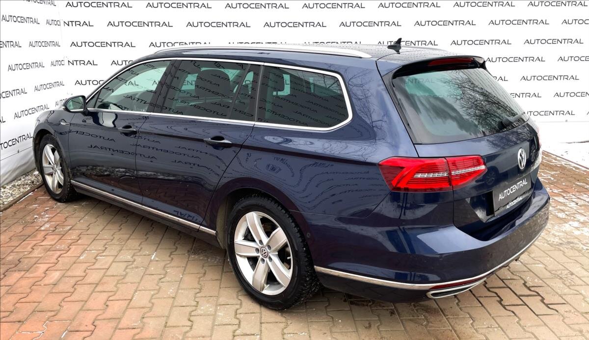 Volkswagen Passat Kombi 2,0 l 176 kw