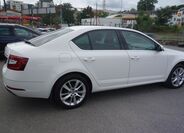 Škoda Octavia 9