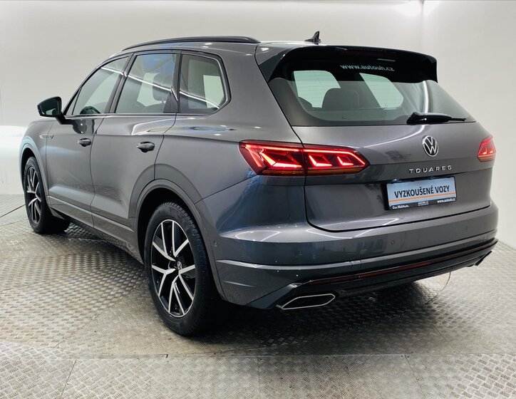 Volkswagen Touareg Kombi 3,0 l 210 kw