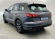 Volkswagen Touareg Kombi 3,0 l 210 kw
