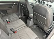 Volkswagen Touran MPV 1,2 l 77 kw