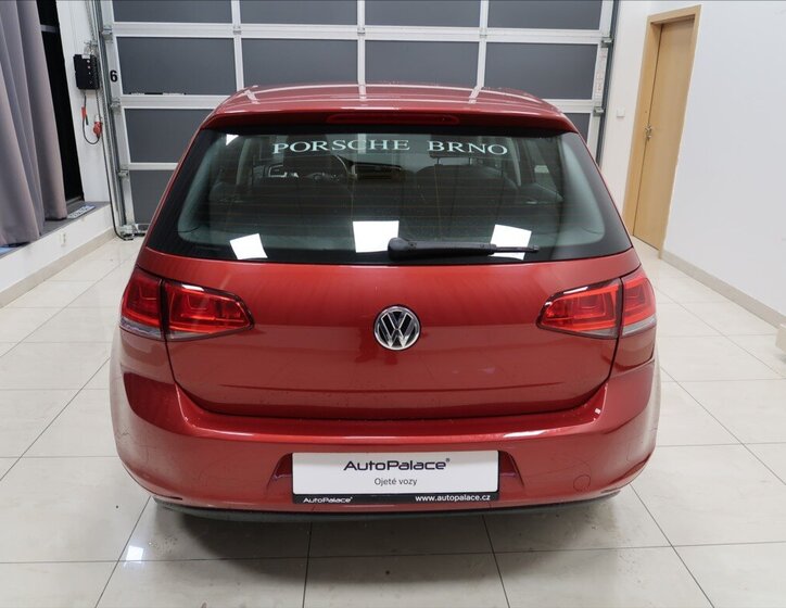 Volkswagen Golf Hatchback 1,2 l 63 kw