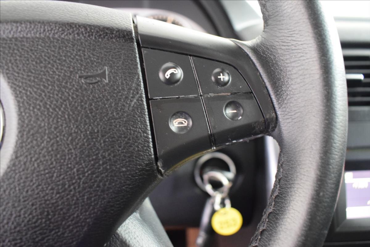 Mercedes-Benz Třídy B Hatchback 1,5 l 70 kw