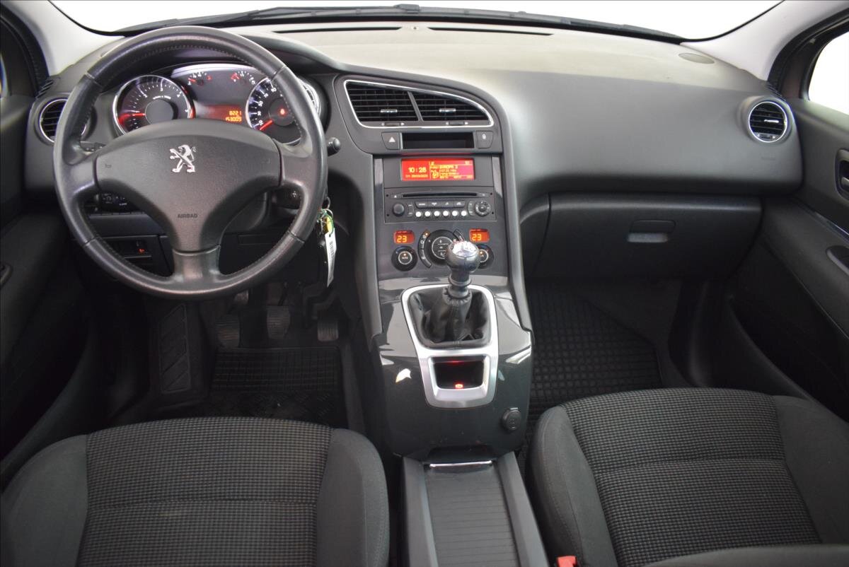 Peugeot 5008 MPV 1,6 l 88 kw