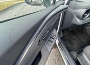 Toyota C-HR SUV / Terénní 1,8 l 98 kw