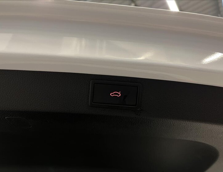 Škoda Karoq SUV 1,5 l 110 kw