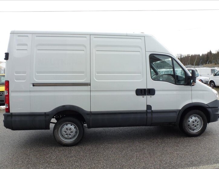 Iveco Daily Ostatní 2,3 l 93 kw