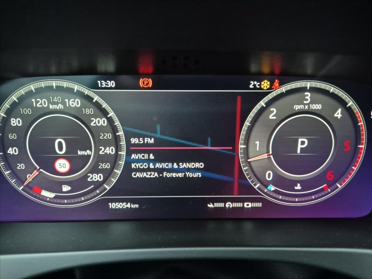 Jaguar F-Pace SUV / Terénní 3,0 l 221 kw