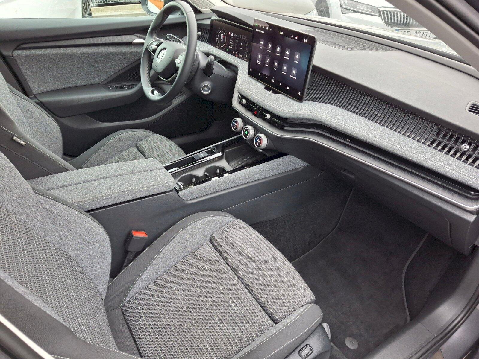 Škoda Superb Kombi 2,0 l 142 kw