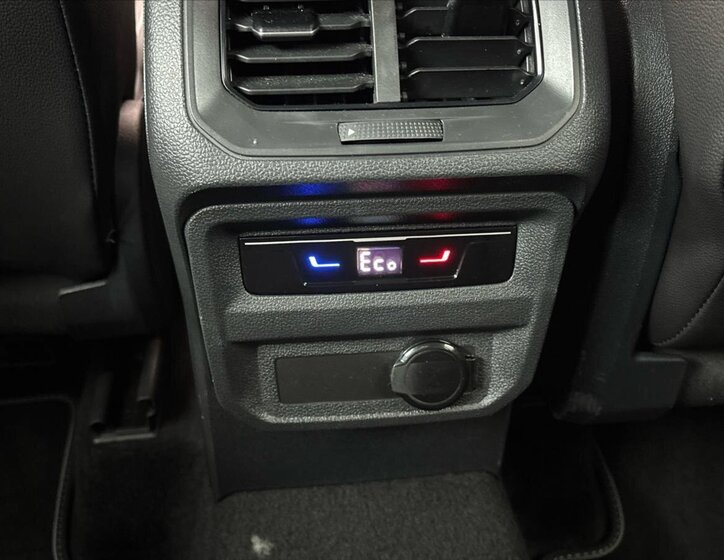 Volkswagen Tiguan SUV / Terénní 1,4 l 110 kw