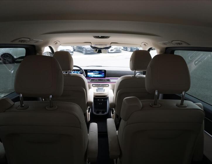 Mercedes-Benz Třídy V 18