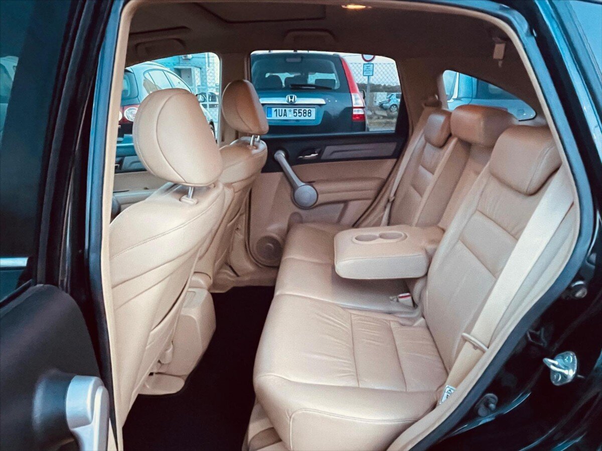 Honda CR-V SUV / Terénní 2,0 l 110 kw