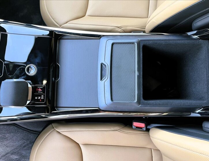 Land Rover Range Rover Sport SUV 3,0 l 221 kw