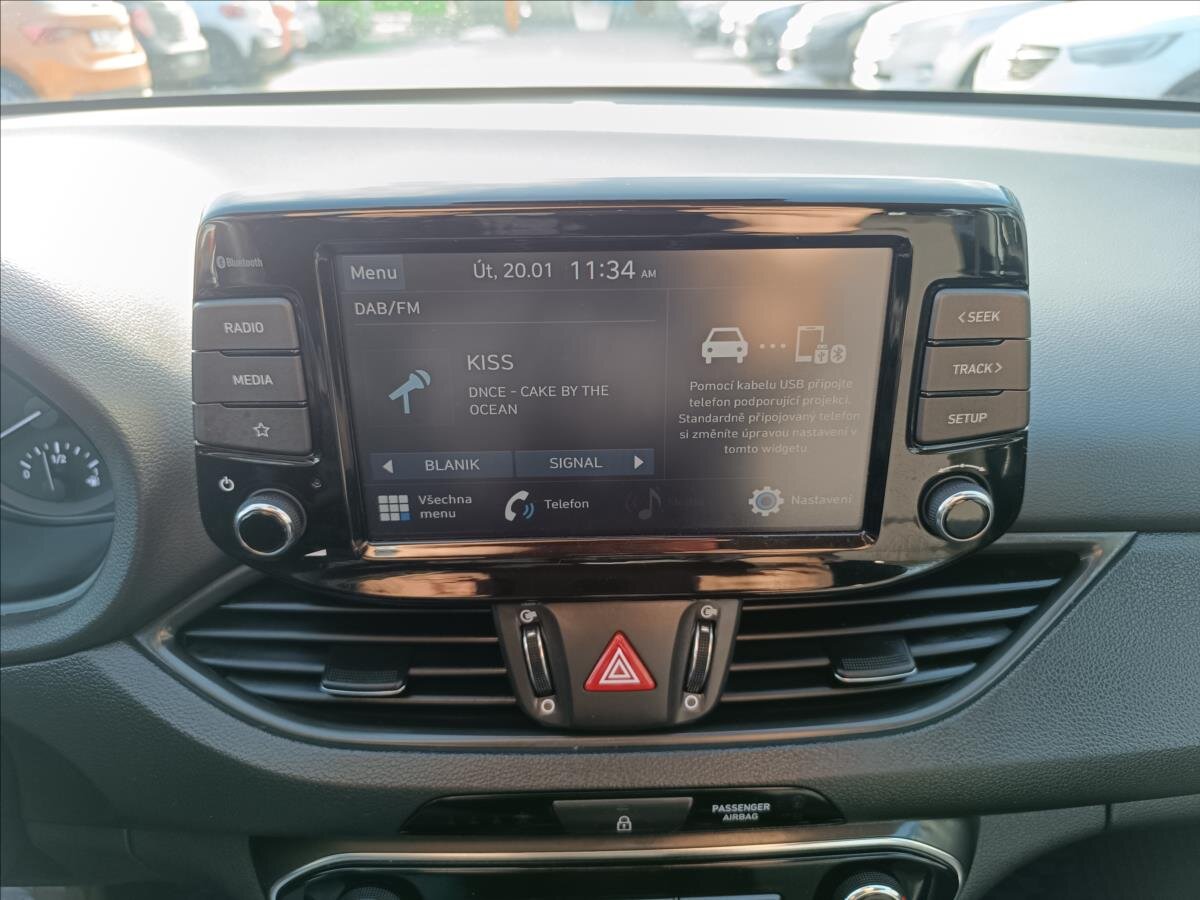 Hyundai i30 Kombi 998,0 88 kw