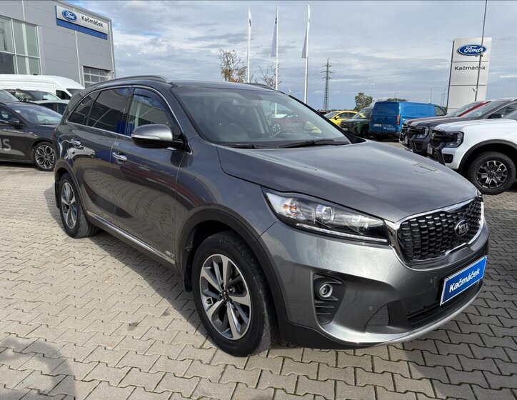 KIA Sorento 7