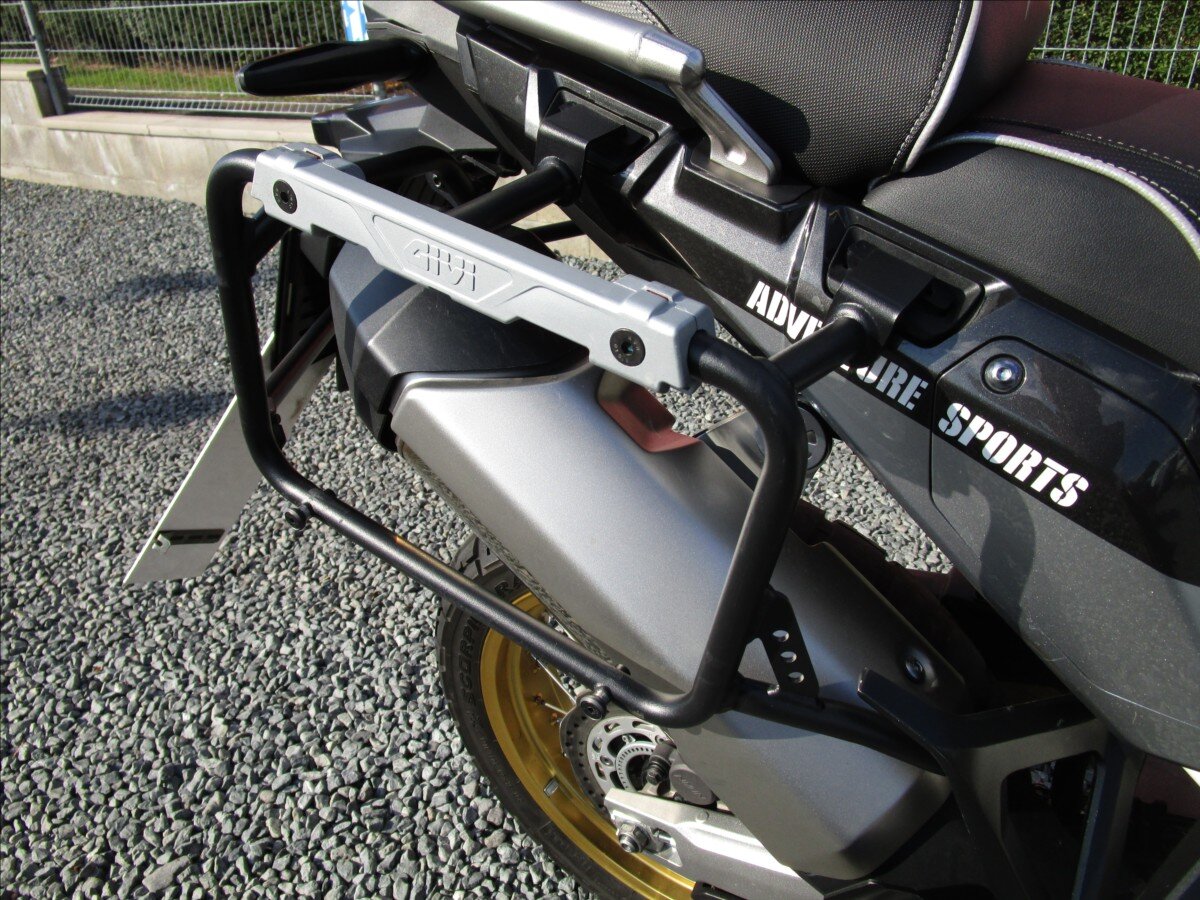 Honda Ostatní Ostatní 998,0 70 kw